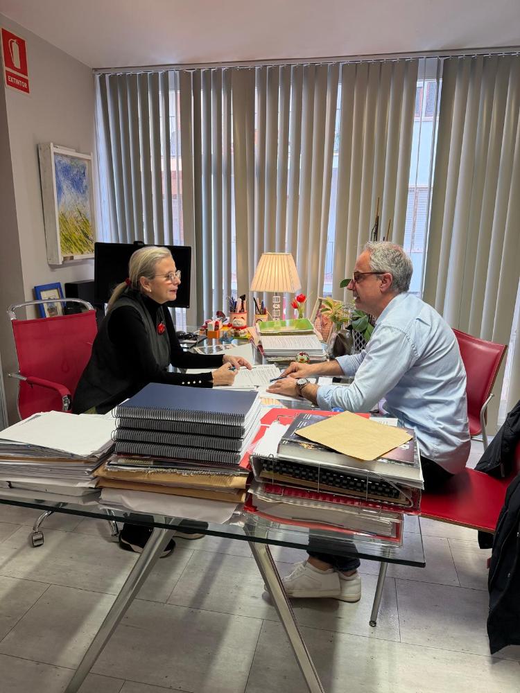 Imagen Ajuntament d'Eivissa i Cambra de Comerç reforcen el suport al comerç local a través d'un conveni de col·laboració