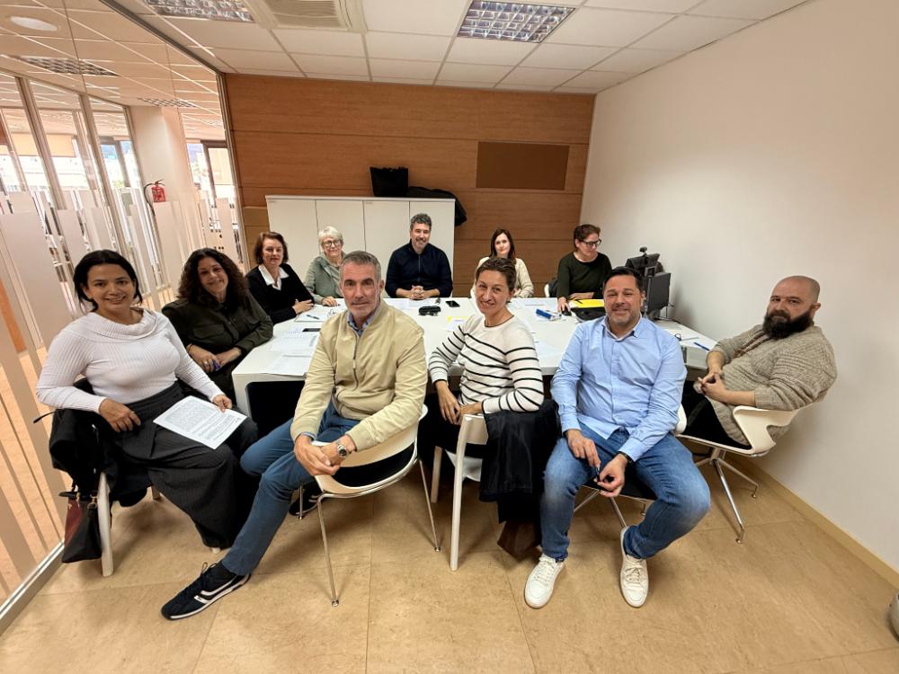 Imagen Dolors Cordera, Joan Escandell y María Torres Orvay, premios de cultura...