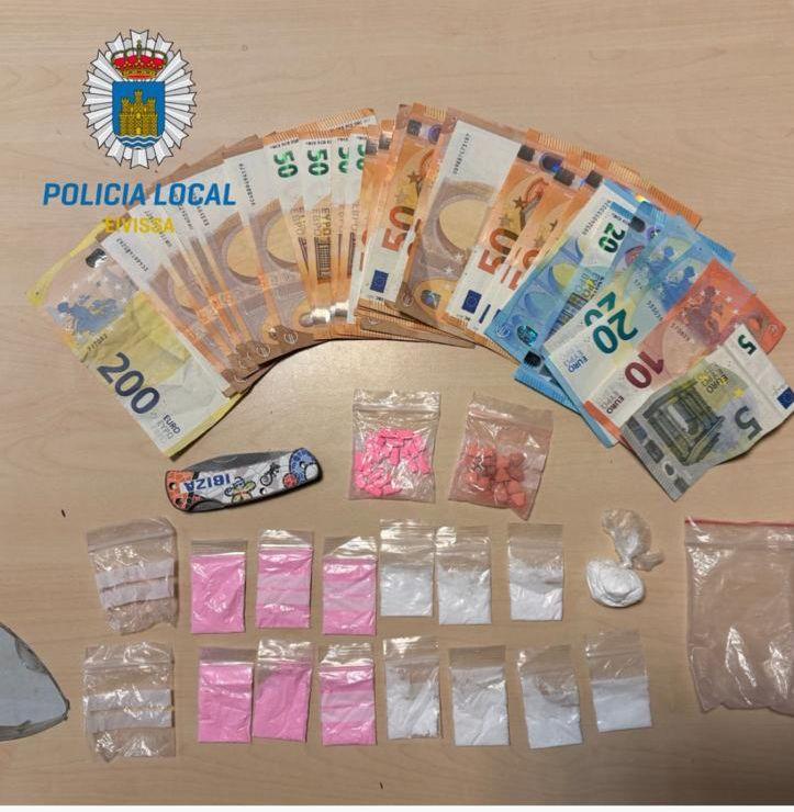 Imatge La Policia Local d’Eivissa deté a cinc persones per possibles delictes...