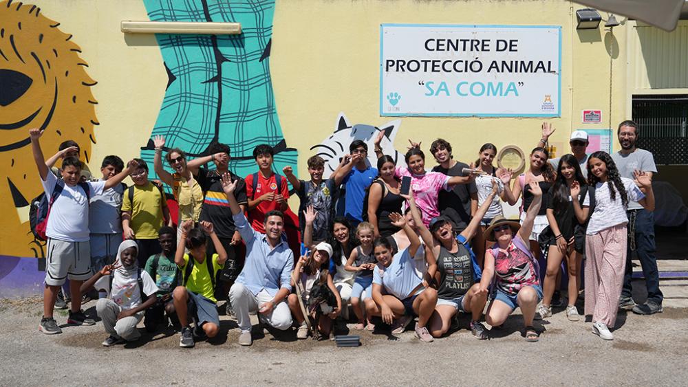 Imatge Visita de l'escola d'estiu de Betània-Càritas al Centre de...