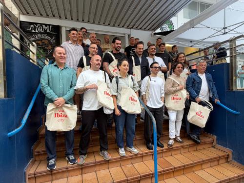 Chefs Estrellas contra Cancer en Mercat Nou Eivissa 3oct2026 2
