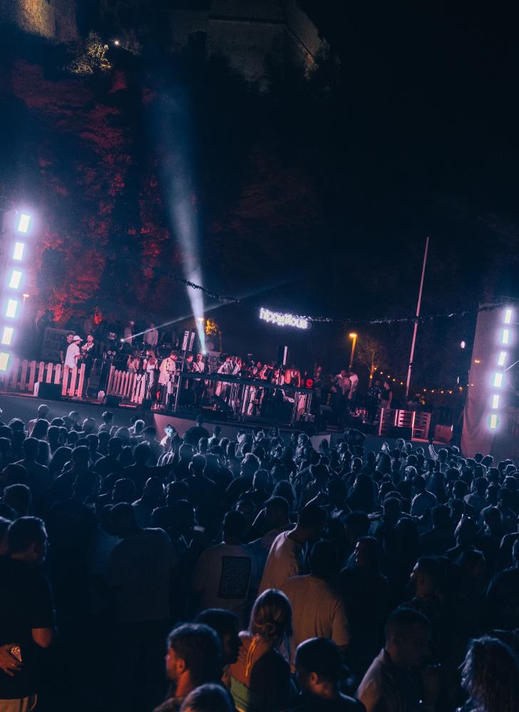 Imatge La seguretat és el primer: Hippy House One Last Summer Dance se...