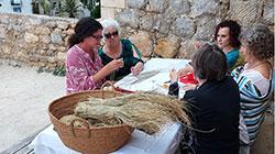 Imagen Visita a Dalt Vila y taller de artesanía con esparto