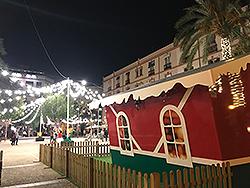 Imagen La caseta de Nadal acull de divendres a diumenge la visita del Pare Noel i les activitats de Feim Barri, Feim Nadal